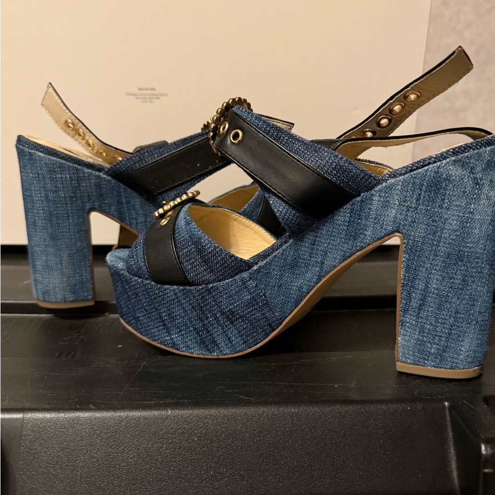 Cape Robbin Blue and Black Platform Heels